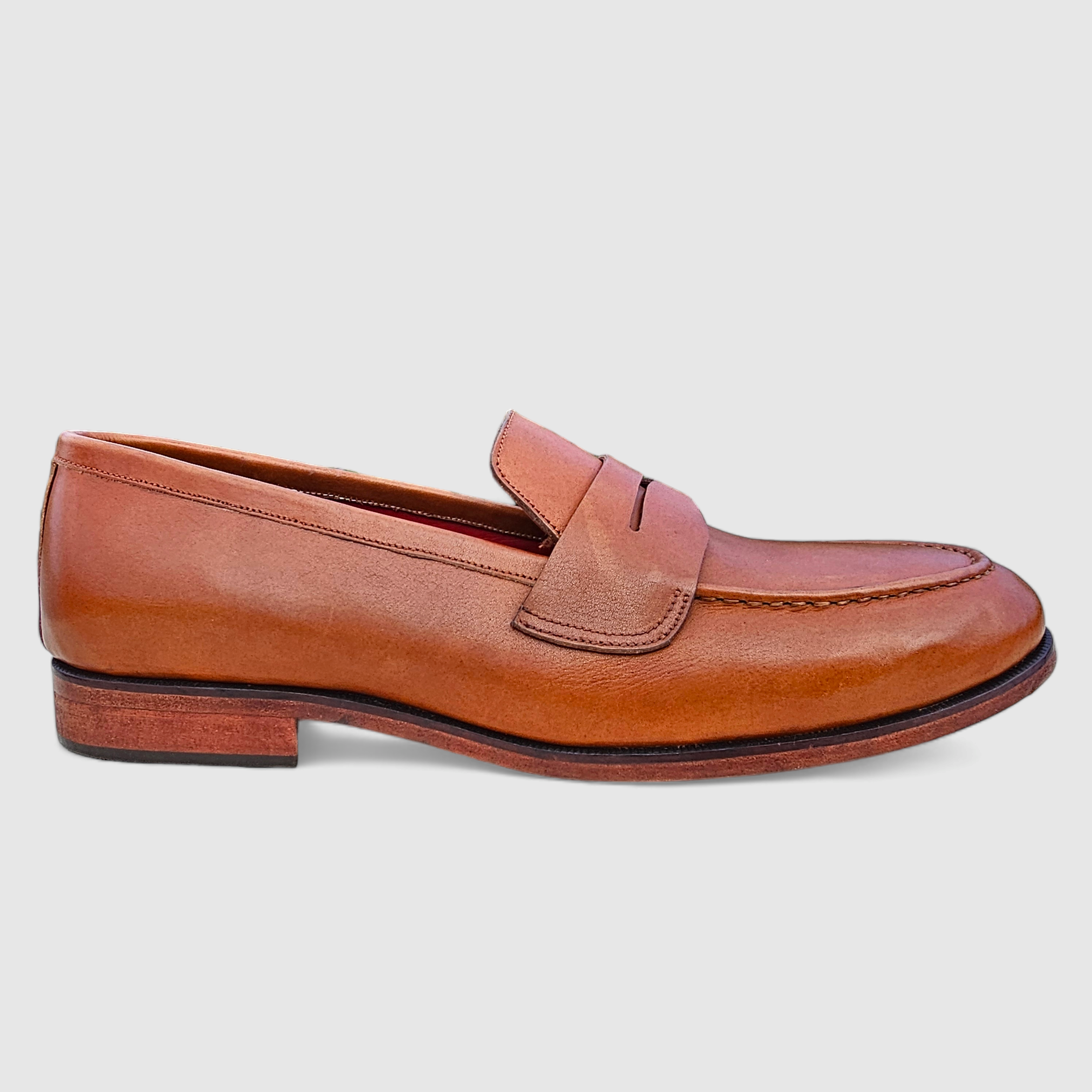 Faj Penny Loafers [Brown}